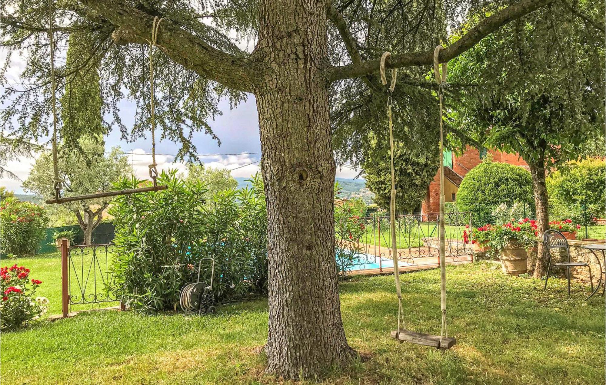 Il Granaio Villa Monte San Savino Luaran gambar